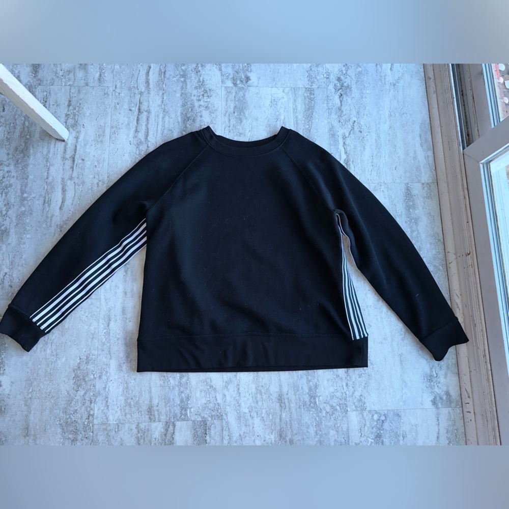 Avia sweatshirt
